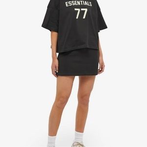 Fear of god essentials mini skirt